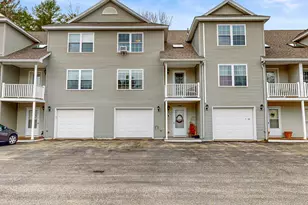 11 Ledges Ct, Lewiston, ME 04240 - Photo 2