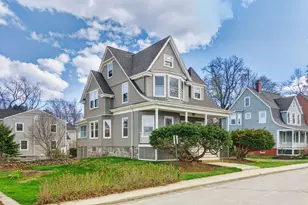 6 Sea View Ave, Cape Elizabeth, ME 04107 - Photo 4