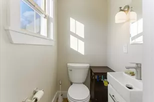 15 Lincoln St, Richmond, ME 04357 - Photo 12