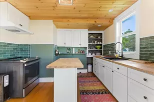 15 Lincoln St, Richmond, ME 04357 - Photo 8