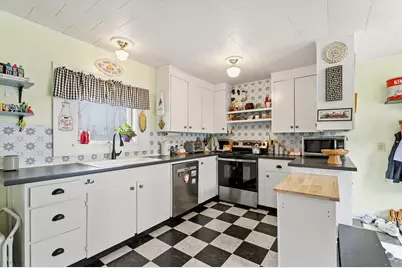 88 Pleasant Street, Dover Foxcroft, ME 04426 - Photo 8