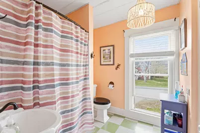 88 Pleasant Street, Dover Foxcroft, ME 04426 - Photo 20