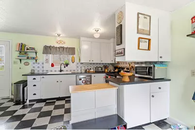 88 Pleasant Street, Dover Foxcroft, ME 04426 - Photo 6