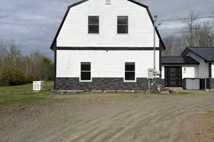 287 Hudson Rd, Glenburn, ME 04401 - Photo 4