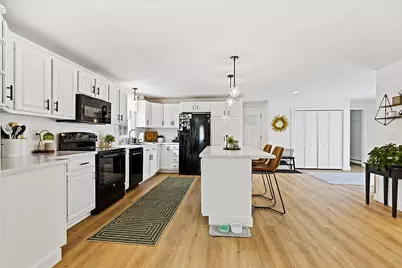 816 Riverside Drive, Augusta, ME 04330 - Photo 14