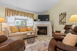 1667 Evergreen Way, Casco, ME 04015 - Photo 12