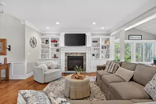 45 Old Farm Ln, Eliot, ME 03903 - Photo 4
