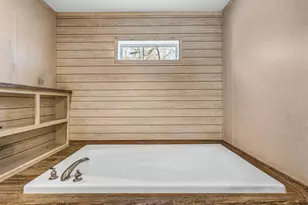 1047 Sunset Ave, Glenburn, ME 04401 - Photo 18