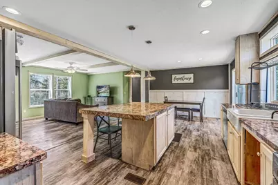 1047 Sunset Avenue, Glenburn, ME 04401 - Photo 4
