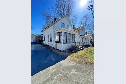 27 Leavitt Street, Skowhegan, ME 04976 - Photo 2