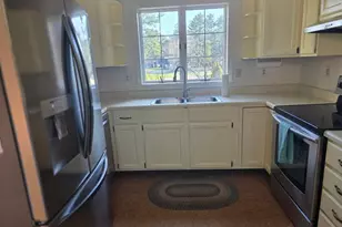38 Cluf Bay Rd, Brunswick, ME 04011 - Photo 6
