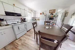 35 Round Stone Rd, Mount Vernon, ME 04352 - Photo 6