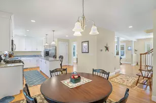 10 Lexington Dr, Kennebunk, ME 04043 - Photo 14