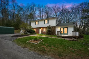 31 Axelrod Rd, Monmouth, ME 04259 - Photo 2