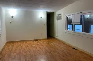 110 Mountain St, Camden, ME 04843 - Photo 4