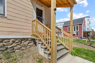 117 Shawmut St, Lewiston, ME 04240 - Photo 4