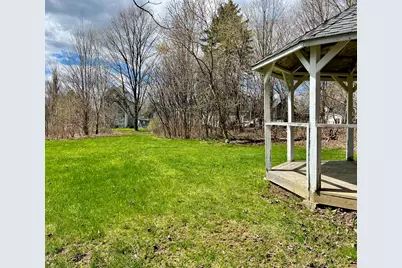 25 Elm Street, Houlton, ME 04730 - Photo 10