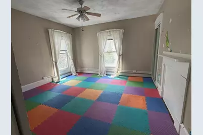 275 Essex Street, Bangor, ME 04401 - Photo 20