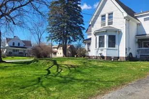 30 Park St, Presque Isle, ME 04769 - Photo 8