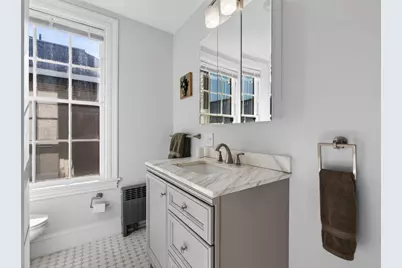 138 Pine Street #4, Portland, ME 04102 - Photo 8