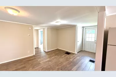 9 Lancaster Avenue, Guilford, ME 04443 - Photo 10