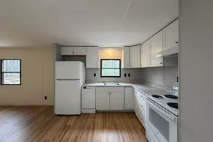 896 Middle Rd, Dresden, ME 04342 - Photo 2