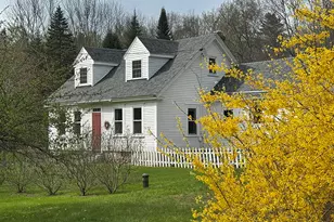 1061 High St, West Gardiner, ME 04345 - Photo 1