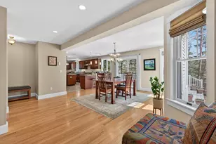 82 Hunts Point Rd, Cape Elizabeth, ME 04107 - Photo 20