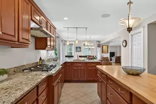 82 Hunts Point Rd, Cape Elizabeth, ME 04107 - Photo 24
