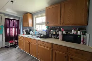 80 Pleasant St, Rockland, ME 04841 - Photo 12
