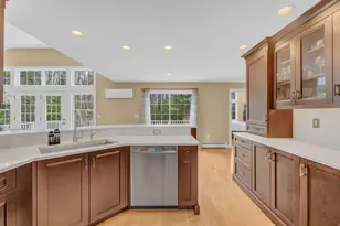 7 Landmark Rd, Scarborough, ME 04074 - Photo 14