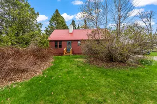 8 Bickford Dr, Fairfield, ME 04937 - Photo 4