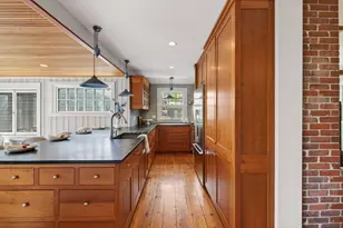 160 Craigie St, Portland, ME 04102 - Photo 40
