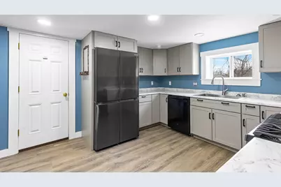 61 Elm Street, Newport, ME 04953 - Photo 16
