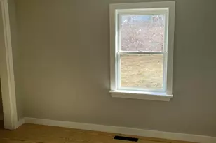 8 5th St, Mexico, ME 04257 - Photo 8