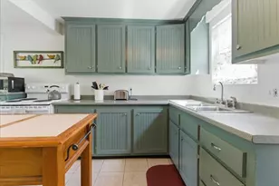 20 Cedar St, Augusta, ME 04330 - Photo 14