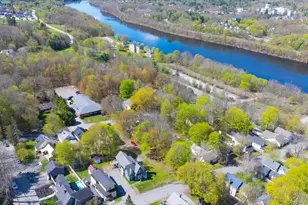20 Cedar St, Augusta, ME 04330 - Photo 12