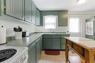 20 Cedar St, Augusta, ME 04330 - Photo 16