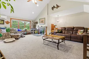 35 Estates Dr, Manchester, ME 04351 - Photo 10