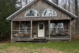 17 Faulkner Hill Rd, Starks, ME 04911 - Photo 2