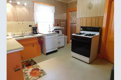 15 N Green Street, Greenville, ME 04441 - Photo 4
