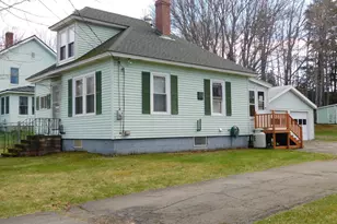 15 N Green St, Greenville, ME 04441 - Photo 2