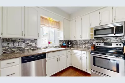 19 Fairlawn Avenue, Lewiston, ME 04240 - Photo 12