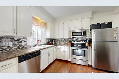19 Fairlawn Avenue, Lewiston, ME 04240 - Photo 14
