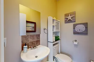 19 Fairlawn Ave, Lewiston, ME 04240 - Photo 26