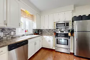 19 Fairlawn Ave, Lewiston, ME 04240 - Photo 14