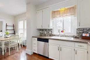 19 Fairlawn Ave, Lewiston, ME 04240 - Photo 10
