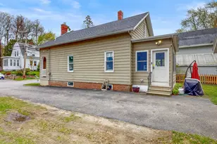 19 Fairlawn Ave, Lewiston, ME 04240 - Photo 50
