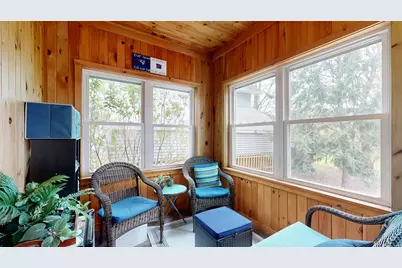 19 Fairlawn Avenue, Lewiston, ME 04240 - Photo 4