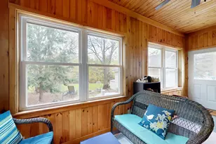 19 Fairlawn Ave, Lewiston, ME 04240 - Photo 8